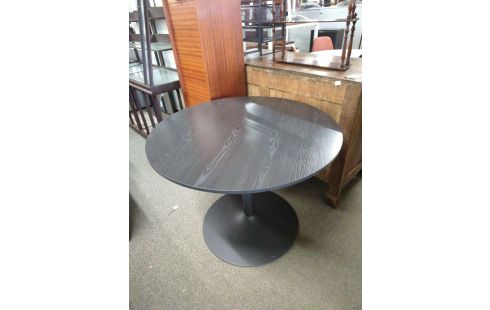 TABLE RONDE PIED CENTRAL