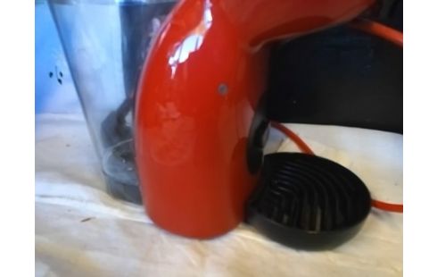 CAFETIERE EXPRESSO KRUPS ROUGE