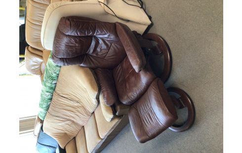 FAUTEUIL RELAX STRESSLESS BRUN AVEC REPOSE PIED