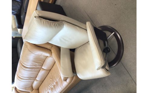 FAUTEUIL STRESSLESS CUIR GRIS