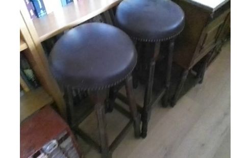 TABOURET DE BAR EN CUIR