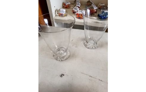 LOT DE 4 VERRES MODELE KIM DAUM NANCY
