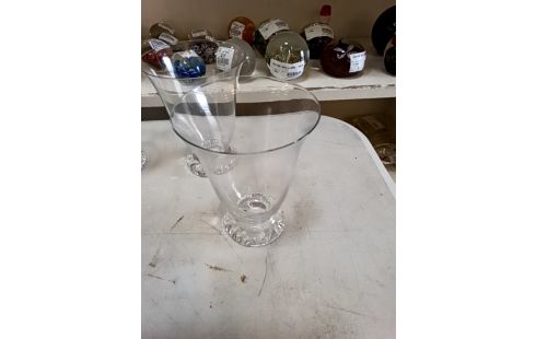 LOT DE 4 VERRES MODELE KIM DAUM NANCY