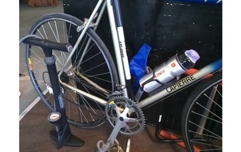 VELO LAPIERRE CHAMBOLLE AVEC ACCESSOIRES