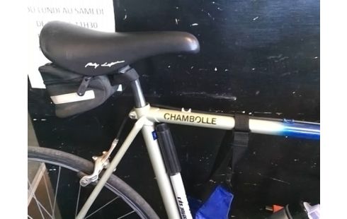 VELO LAPIERRE CHAMBOLLE AVEC ACCESSOIRES