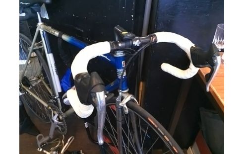 VELO LAPIERRE CHAMBOLLE AVEC ACCESSOIRES