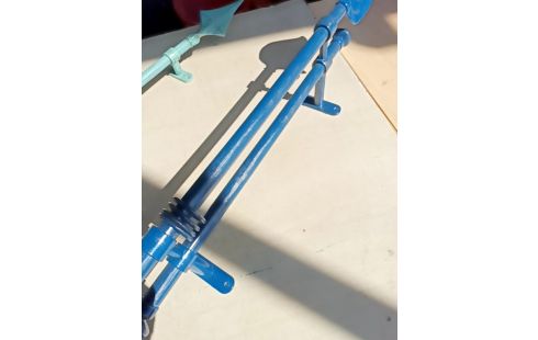 TRIANGLE FEUILLES STYLE FF