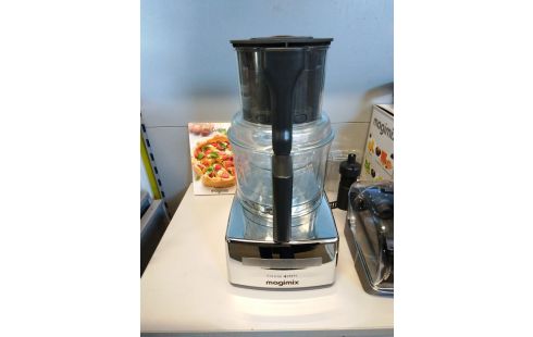 ROBOT MENAGER MAGIMIX 4200XL