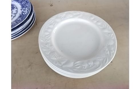 LOT DE ASSIETTE DECO