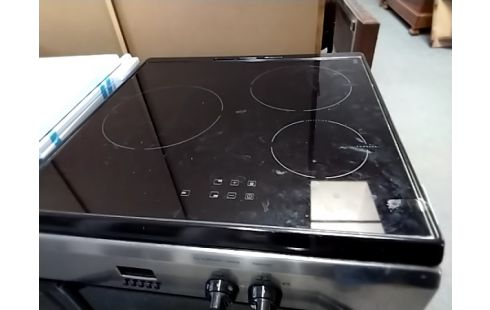 GAZINIERE INDUCTION SANS GRILLE INDESIT