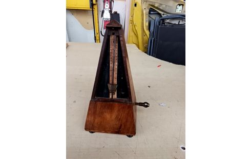 METRONOME BOIS ANCIEN