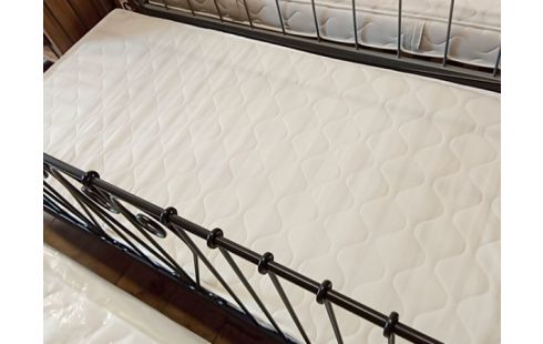 LIT 1 PERSONNE METAL AVEC MATELAS