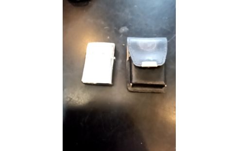 BRIQUET ZIPPO/ ETUI