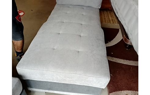 CANAPE CONVERTIBLE AVEC COFFRE