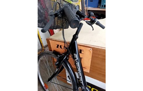 VELO DE FEMME EVEREST