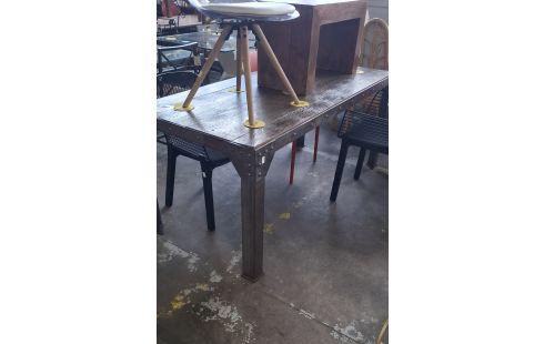 TABLE RECTANGULAIRE INDUSTRIEL