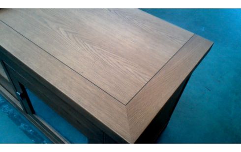 MUEBLE TELE ROBLE 2 PUERTAS BISELADO HIELO