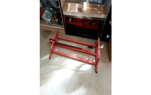 CRIC LEVE TONDEUSE AUTOPORTÉE