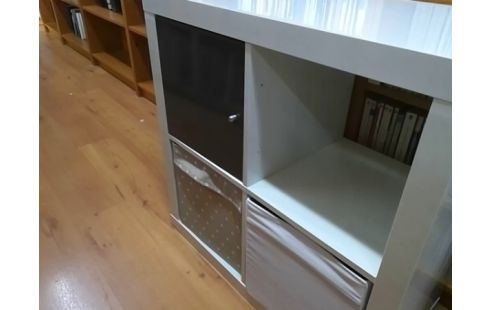 MEUBLE BLANC 4 CASES 1P