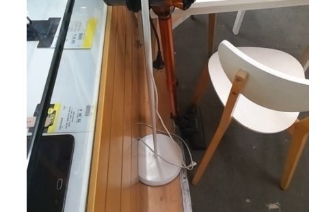 LAMPADAIRE LISEUSE BLANC