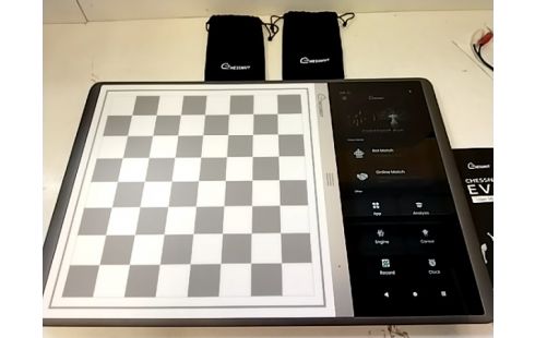 ECHIQUIER ÉLECTRONIQUE CHESSNUT EVO ETAT NEUF