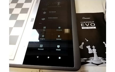 ECHIQUIER ÉLECTRONIQUE CHESSNUT EVO ETAT NEUF