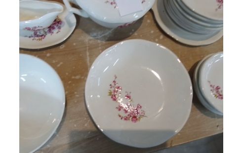 SERVICE PORCELAINE FLEURS