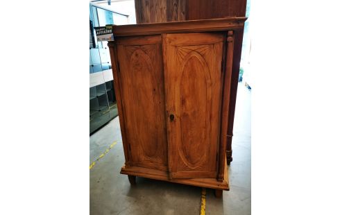 ARMOIRE COLONIAL EN TECK 2 PORTES + CLÉ