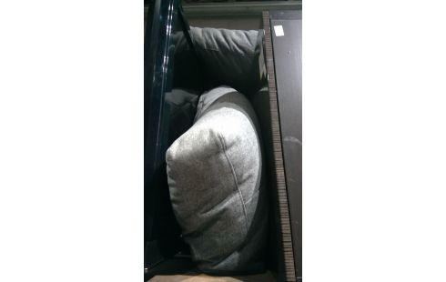 CANAPE TISSU GRIS 2PL A NETTOYER