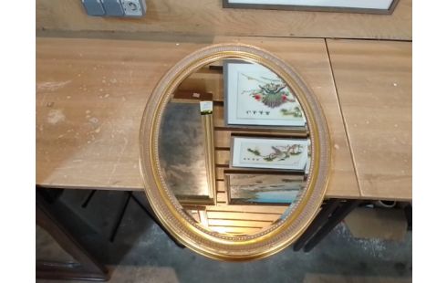 MIROIR DORE OVALE