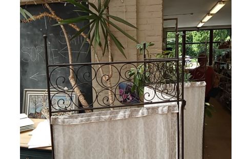 PARAVENT METAL ET TISSU