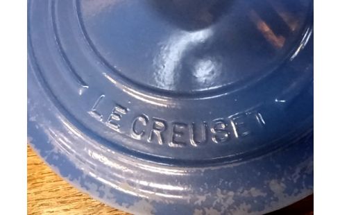 CASSEROLE fonte le creuset bleue