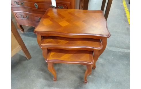 TABLE GIGOGNES MERISIER