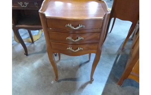 CHEVET MERISIER 3 TIROIRS