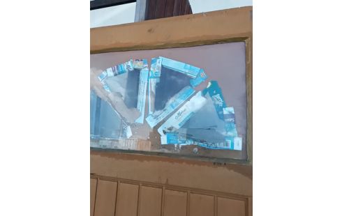 PORTE D ENTRÉE JOUR VITRÉ