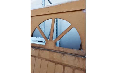 PORTE BOIS A RESTAURER
