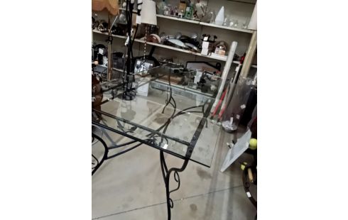 TABLE STYLE FF +6 CHAISES