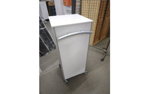 CAISSON VESTIAIRE A ROULETTES