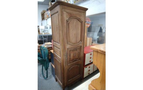 BONNETIERE STYLE LOUIS XV