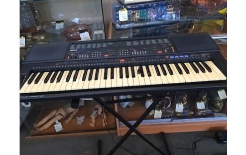 CLAVIER YAMAHA PSR 500 AVEC PIED AVEC PIED