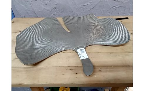PLAT METAL FEUILLE