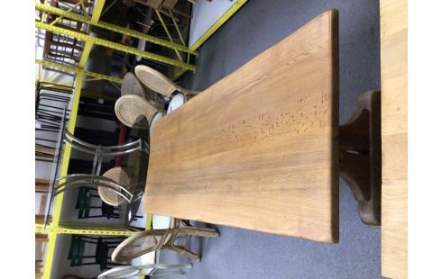 TABLE EN CHENE CLAIR