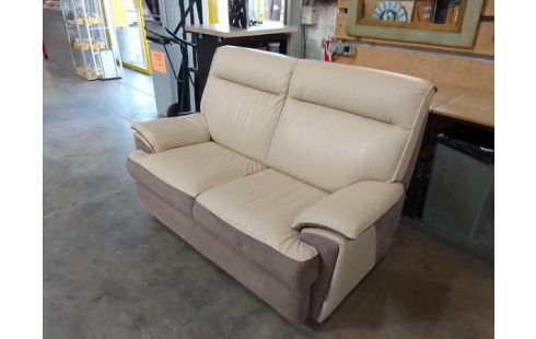 CANAPE 2 PLACES CUIR BEIGE CHATEAUX D'AX