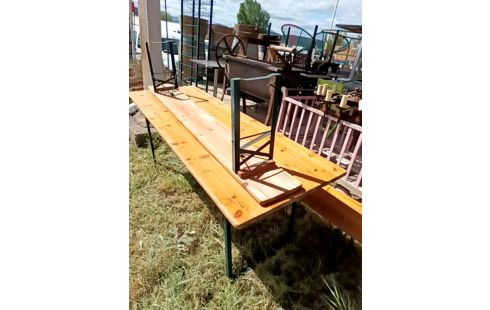 TABLE PLIANTE AVEC 2 BANCS