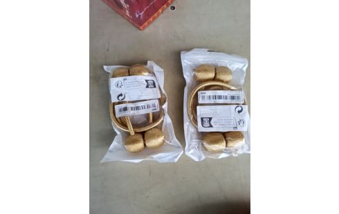 PAIRE D' ATTACHE RIDEAUX