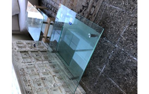 TABLE DE SALON CARRÉ VERRE