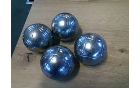BOULE DE PETANQUE LOT DE 4