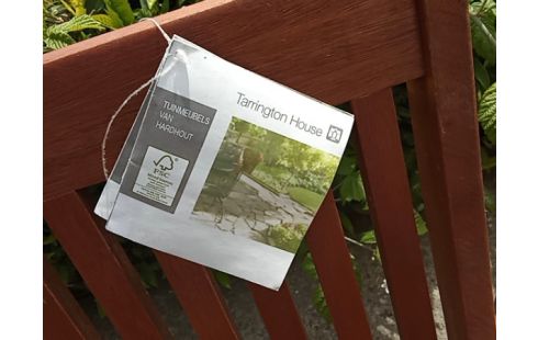 CHAISE PLIABLE BOIS EXOTIQUE LOT 4