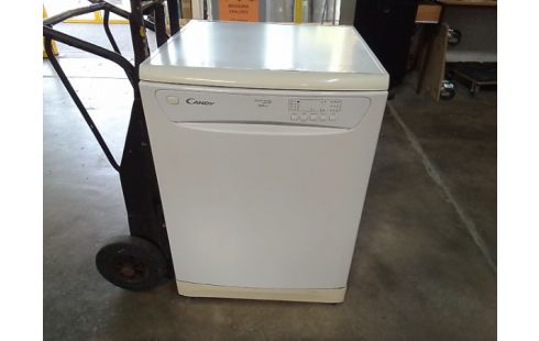 LAVE VAISSELLE CANDY