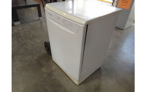 LAVE VAISSELLE CANDY